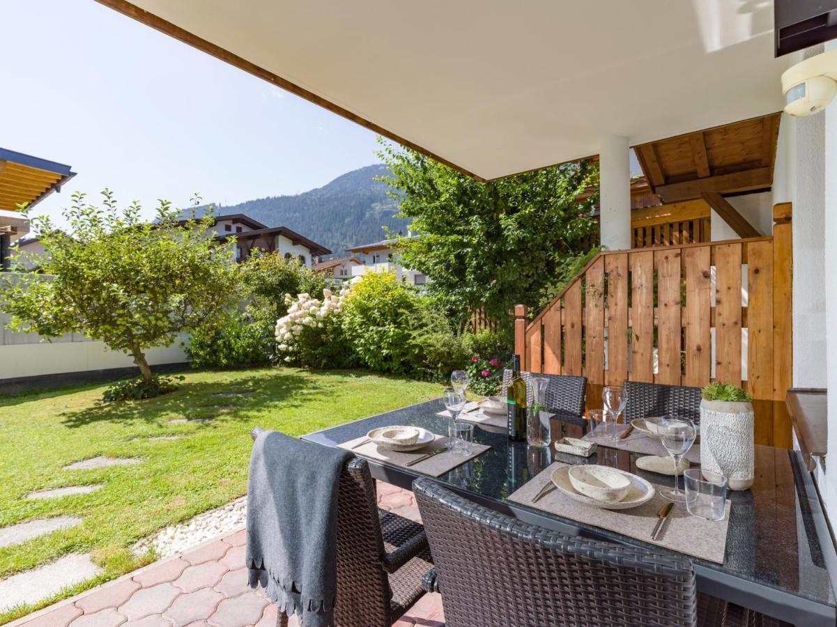 Apart M Aschau Im Zillertal Exterior photo
